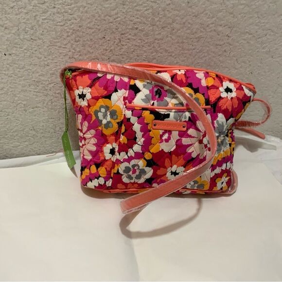 New Vera Bradley Pixie Blooms Shoulder Bag curvy crossbody Discontinued - Picture 2 of 12